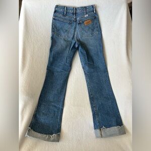 Wrangler Westward Bootcut Jeans in Classic Blue